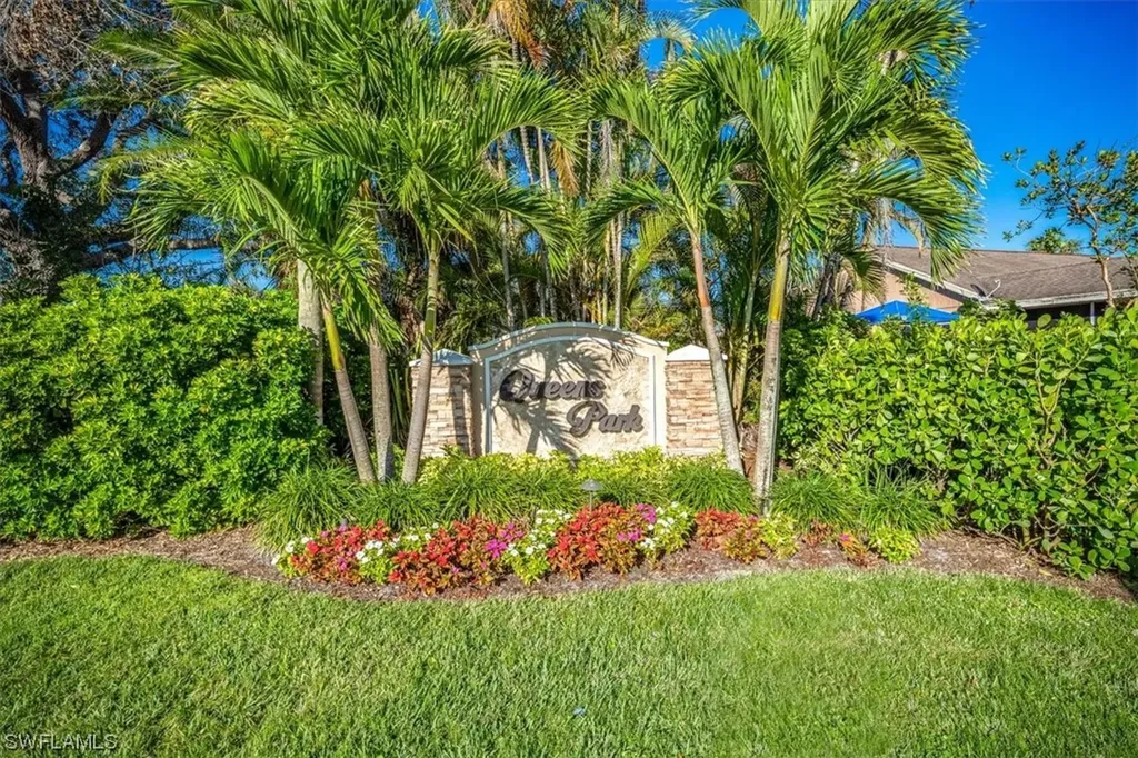 3388 Hanover Court Naples FL 34112