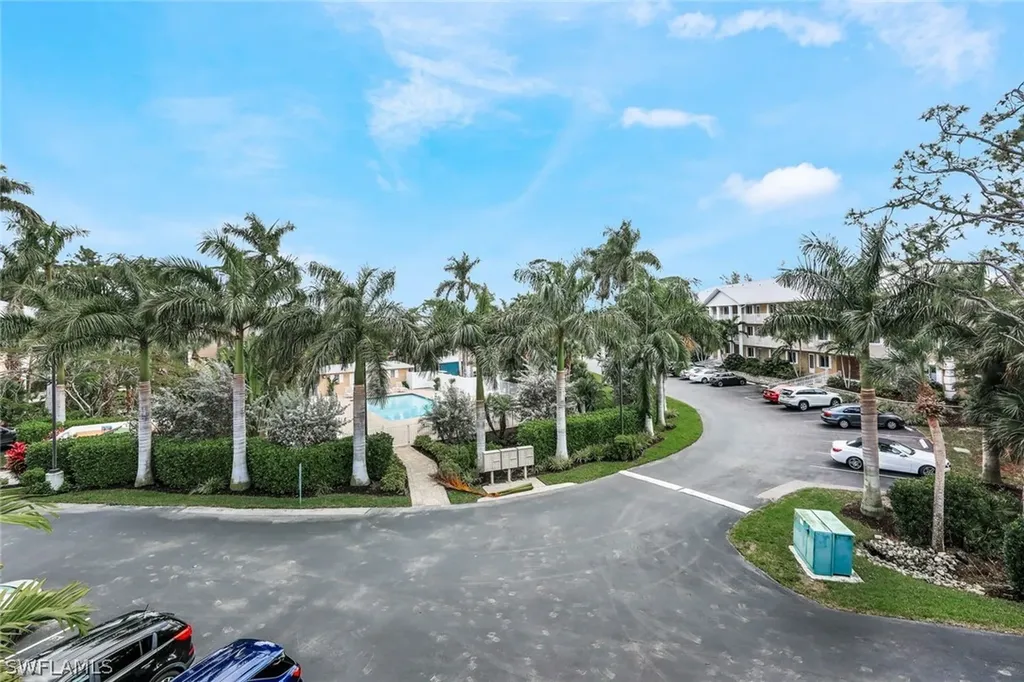 3021 Sandpiper Bay Circle Naples FL 34112