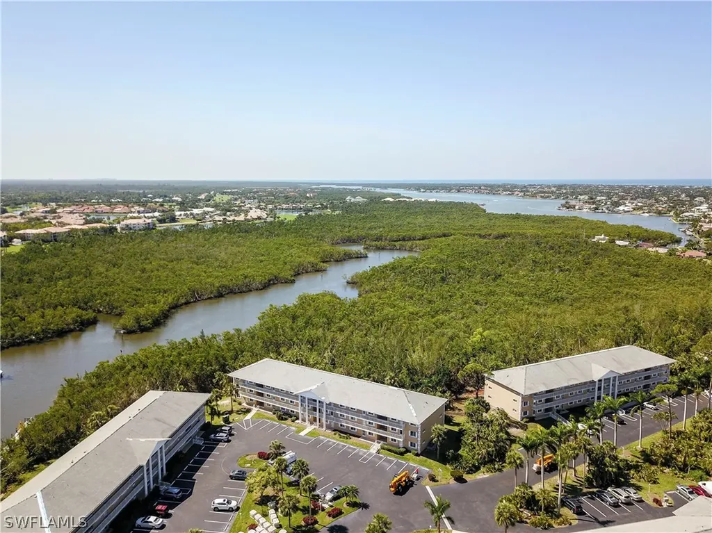 3021 Sandpiper Bay Circle Naples FL 34112