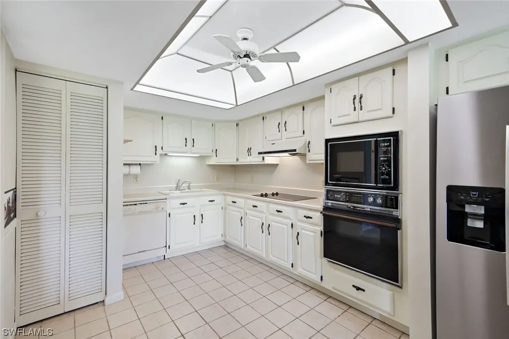 5950 Pelican Bay Boulevard Naples FL 34108