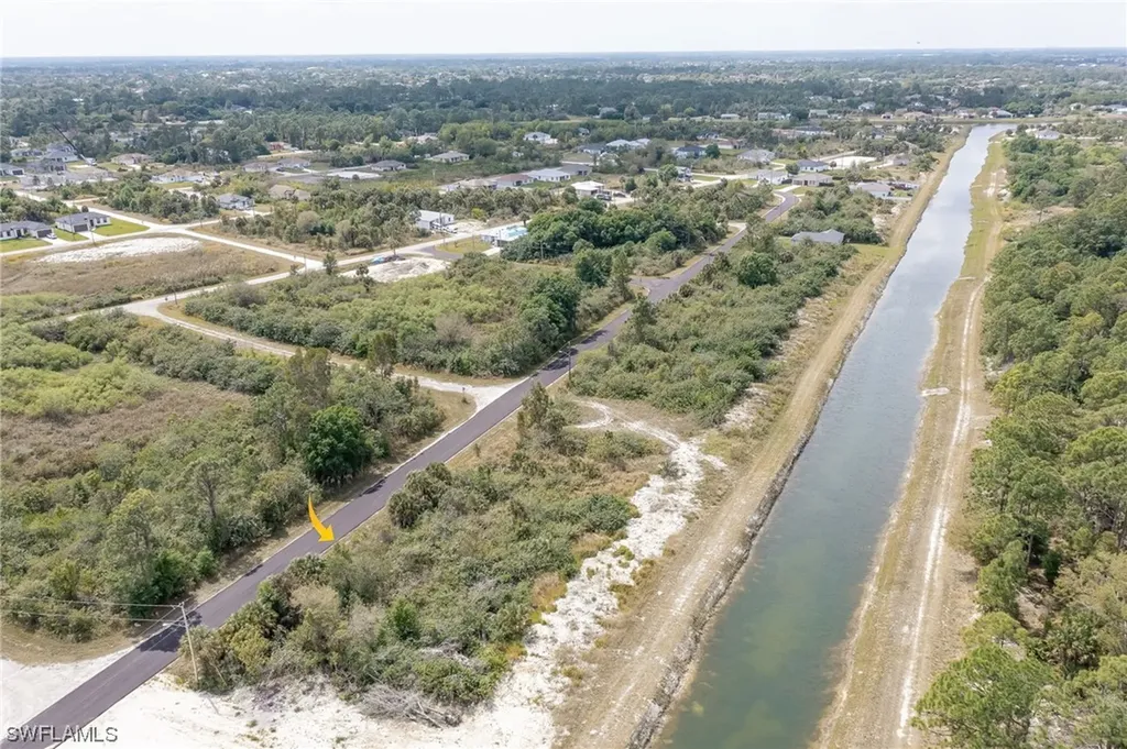2812 28th Street W Lehigh Acres FL 33971