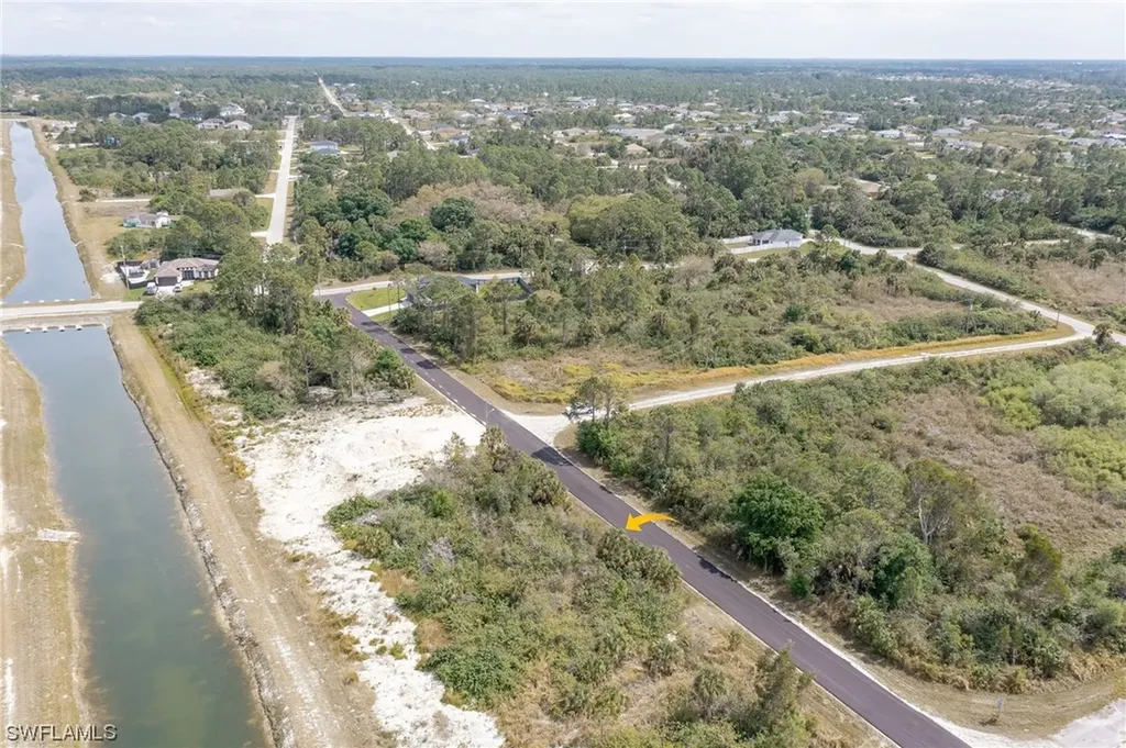 2812 28th Street W Lehigh Acres FL 33971