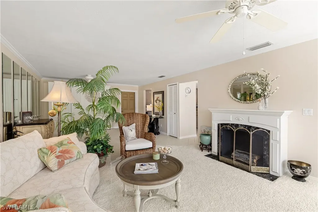 4218 SE 20th Place Cape Coral FL 33904