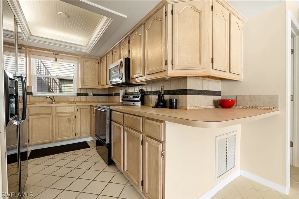 4218 SE 20th Place Cape Coral FL 33904