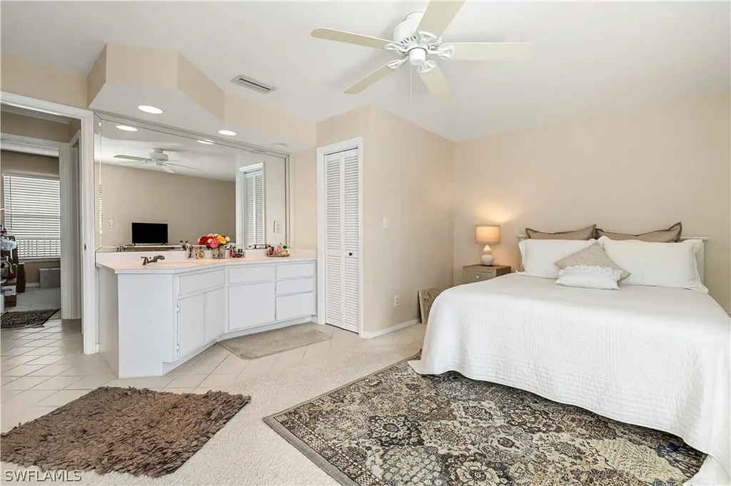 4218 SE 20th Place Cape Coral FL 33904