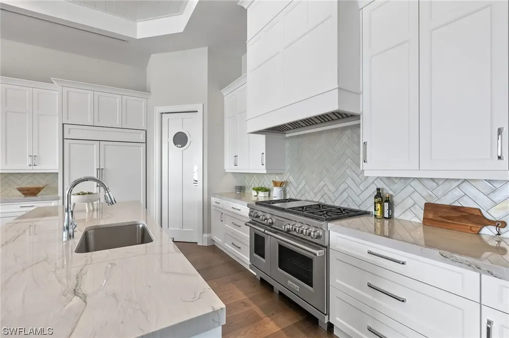 2649 Tarpon Road Naples FL 34102