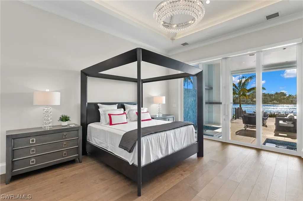 2649 Tarpon Road Naples FL 34102