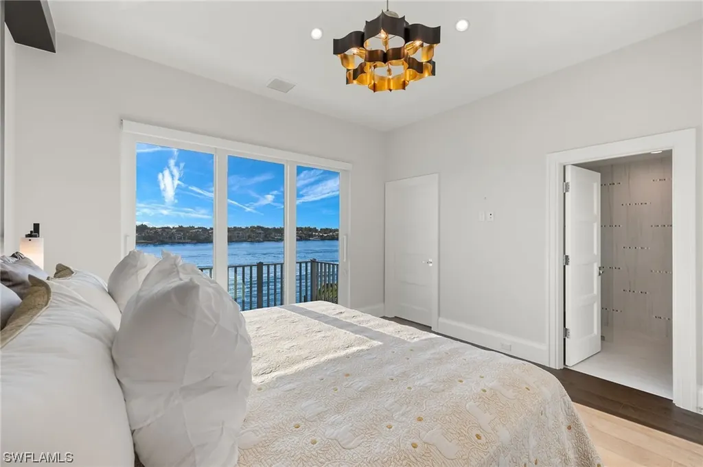 2649 Tarpon Road Naples FL 34102