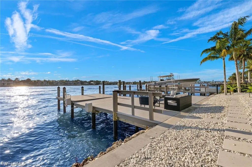 2649 Tarpon Road Naples FL 34102