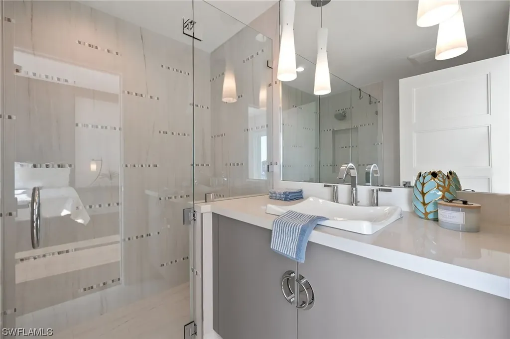 2649 Tarpon Road Naples FL 34102