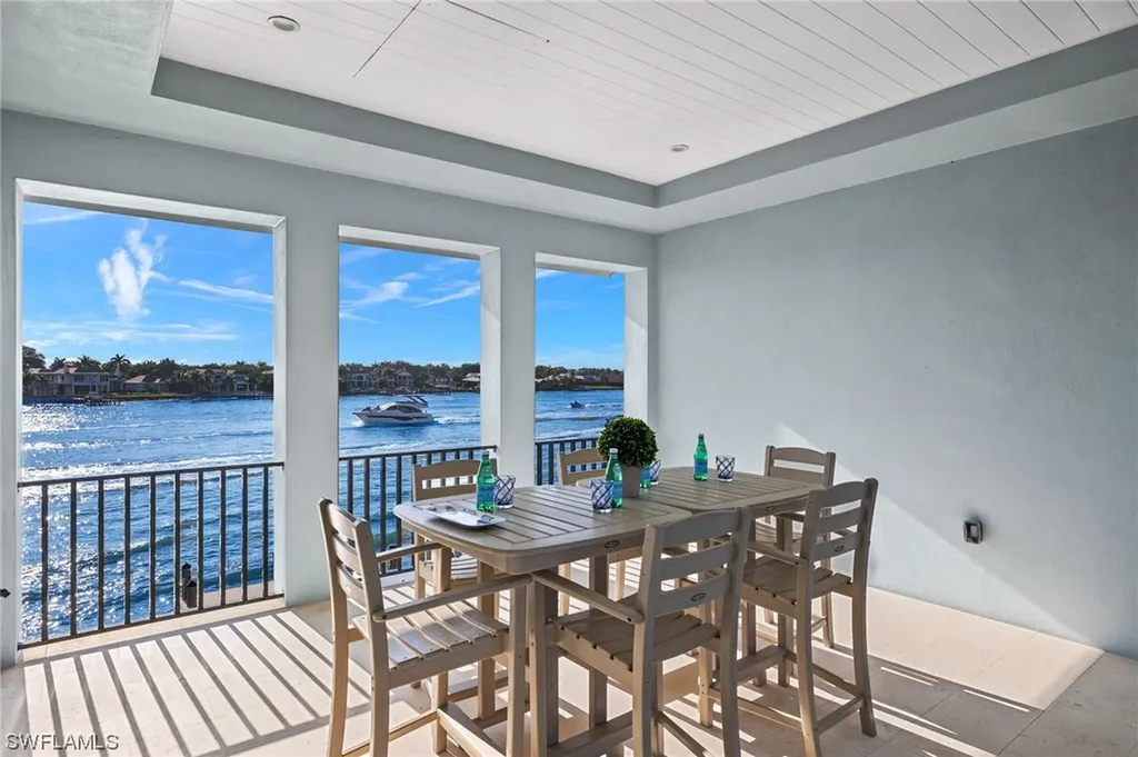 2649 Tarpon Road Naples FL 34102