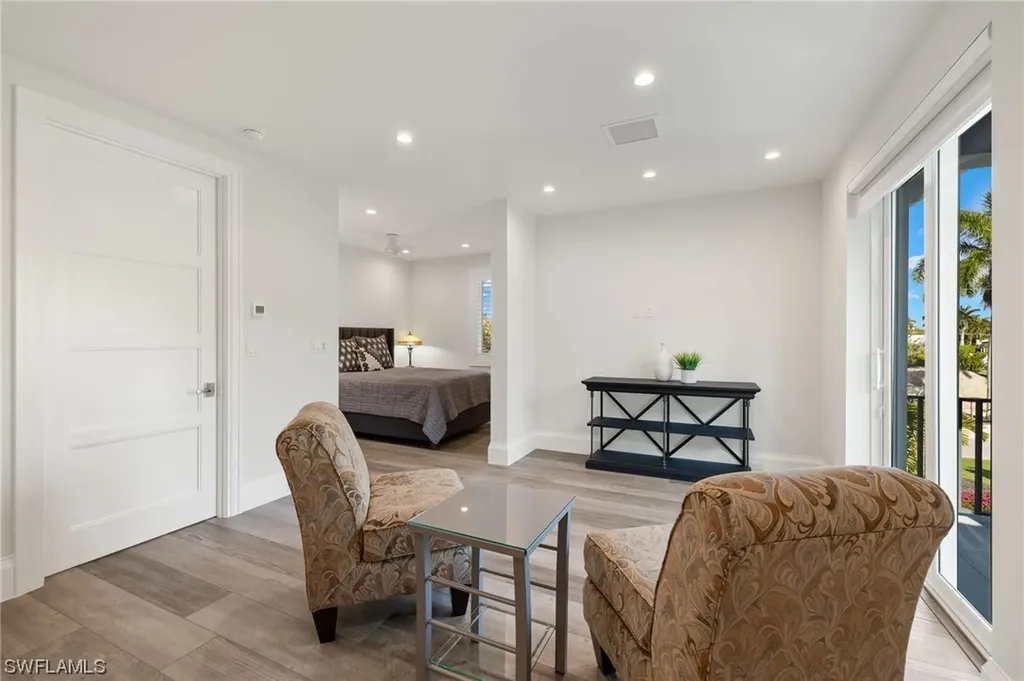 2649 Tarpon Road Naples FL 34102