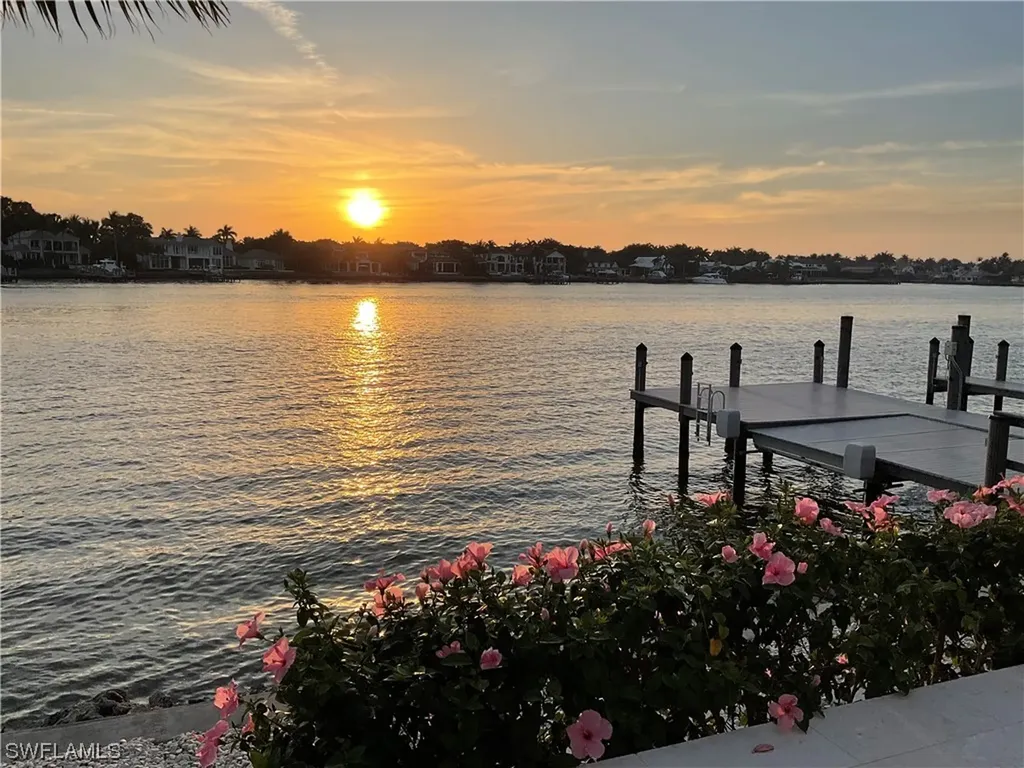 2649 Tarpon Road Naples FL 34102