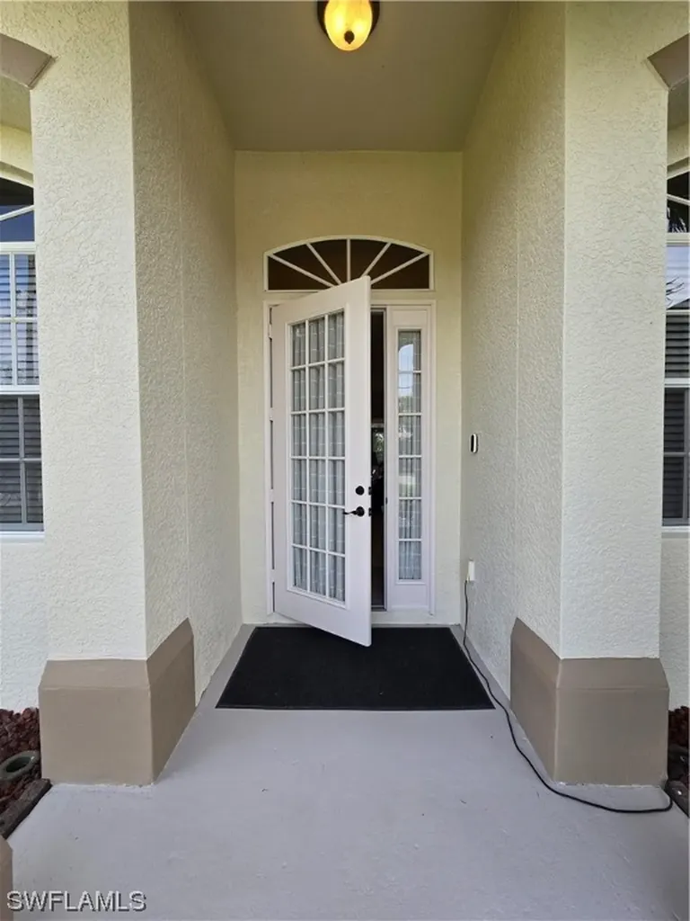 2016 SW 22nd Terrace Cape Coral FL 33991