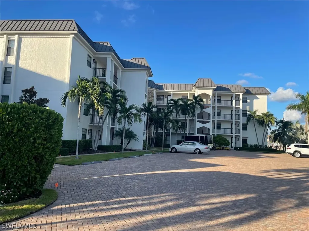880 Huron Court Marco Island FL 34145