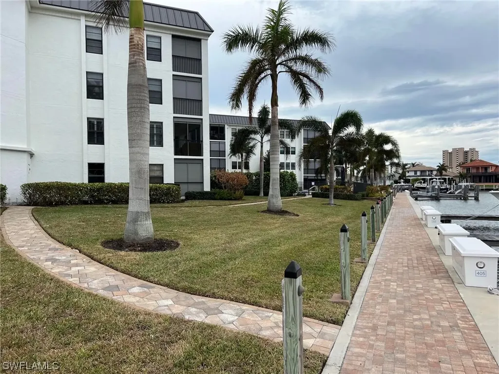 880 Huron Court Marco Island FL 34145