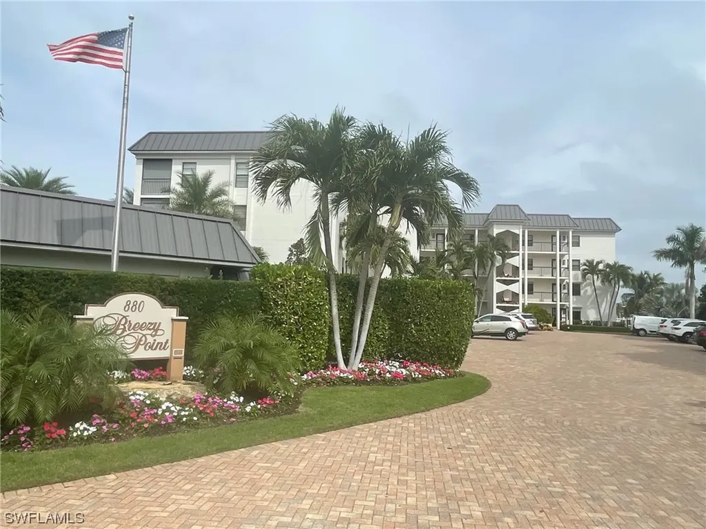 880 Huron Court Marco Island FL 34145
