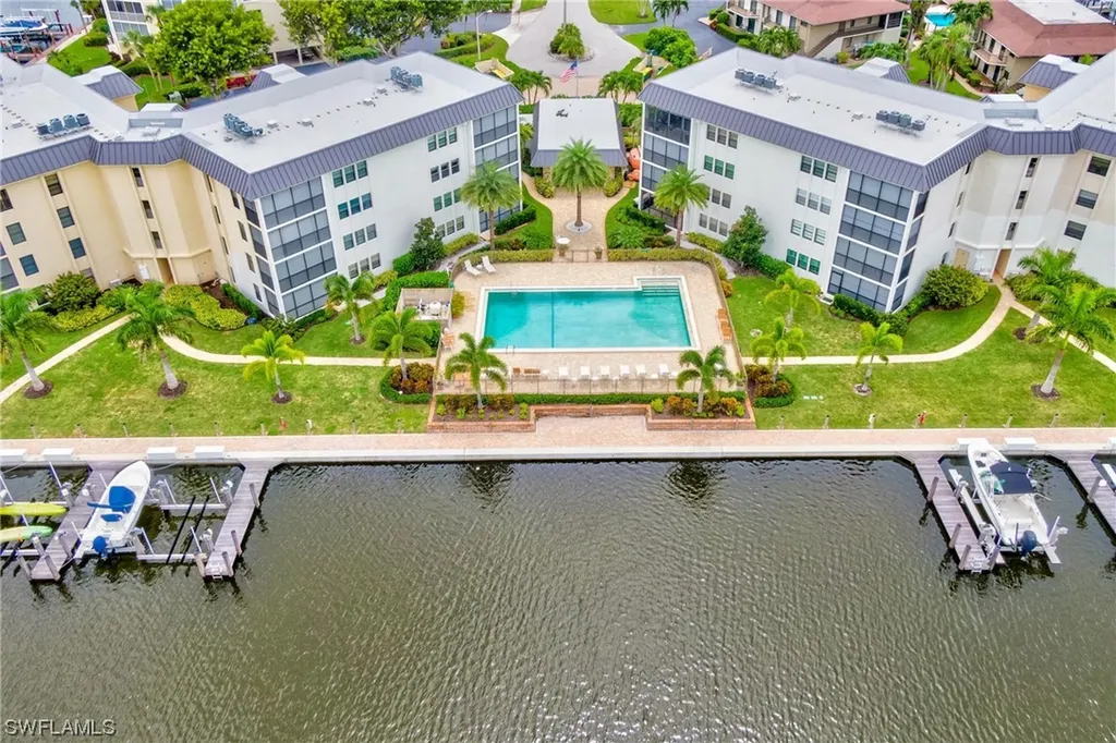 880 Huron Court Marco Island FL 34145
