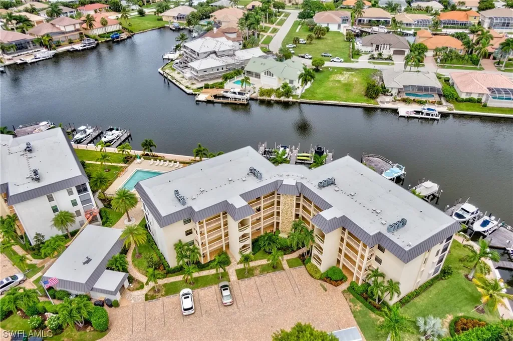 880 Huron Court Marco Island FL 34145