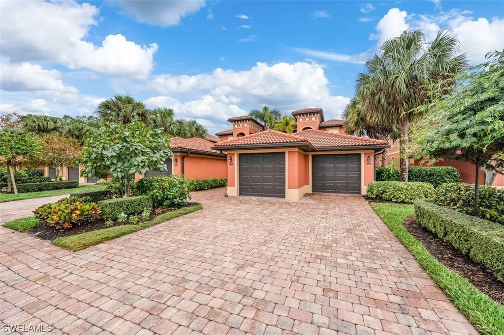 10029 Heather Lane Naples FL 34119