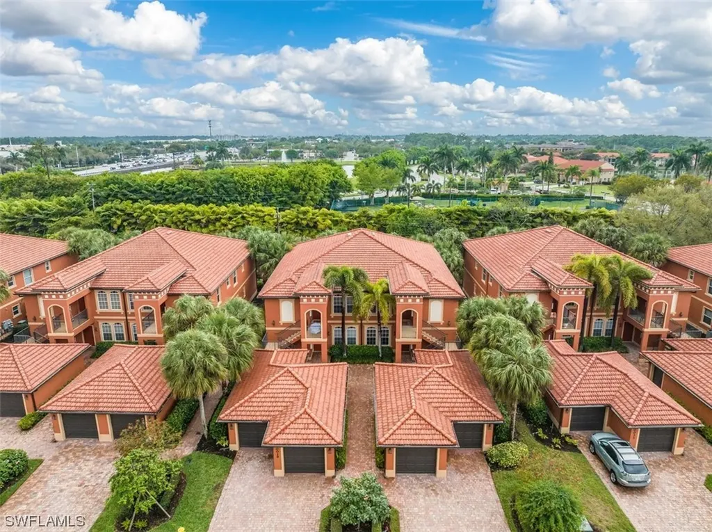 10029 Heather Lane Naples FL 34119