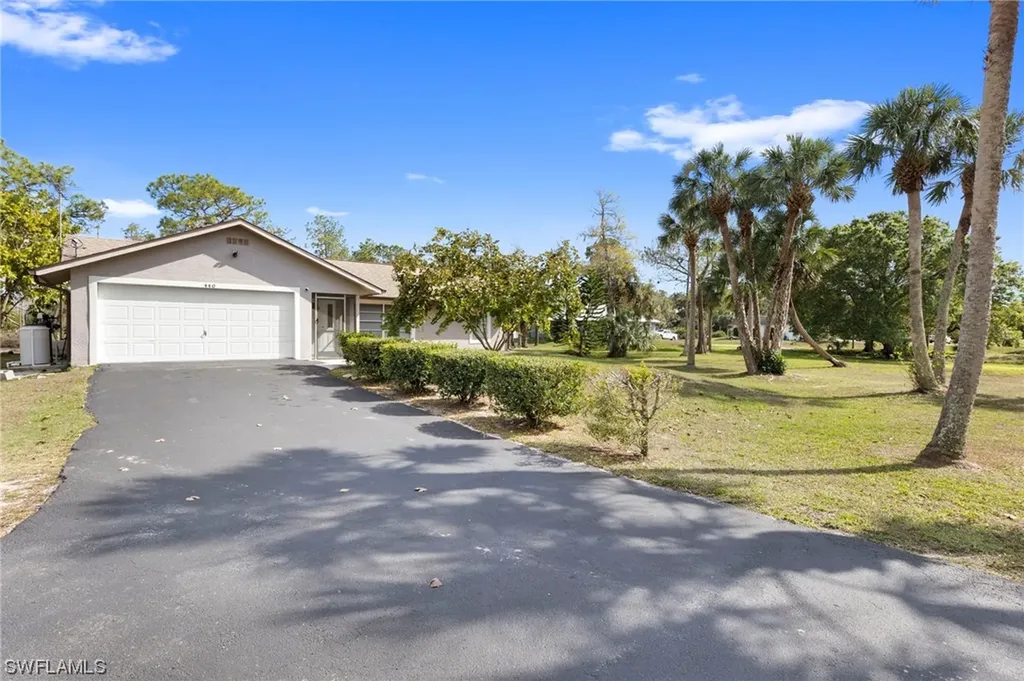 440 10th Street NE Naples FL 34120