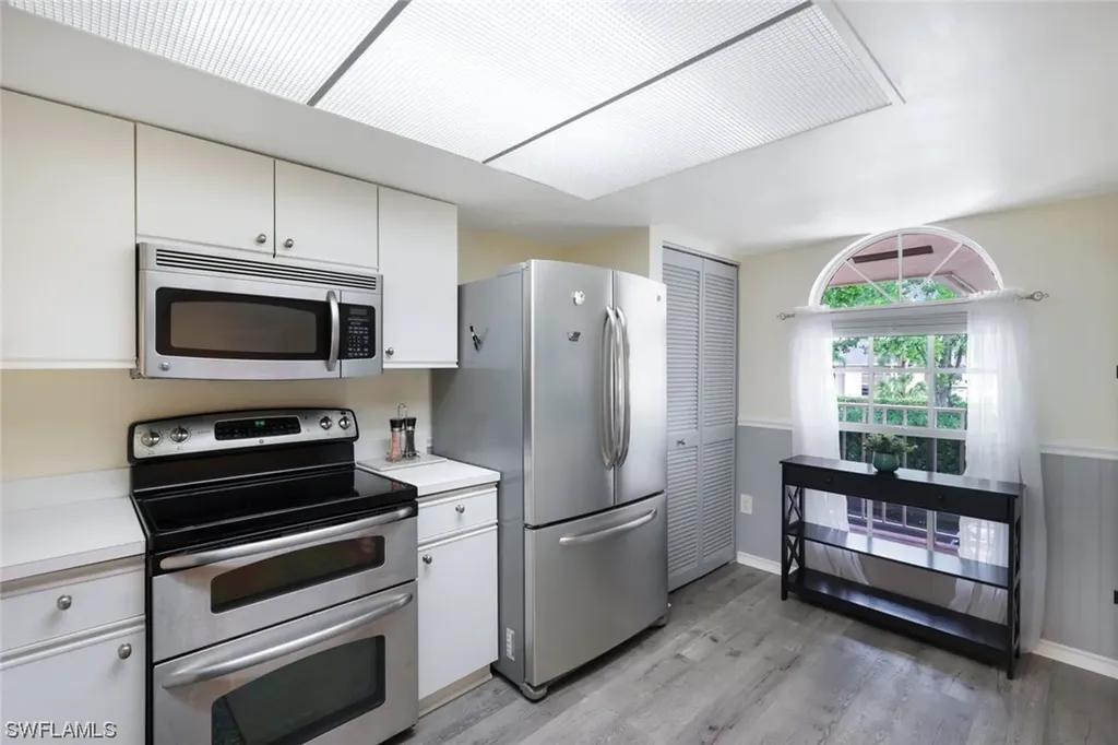 721 Mardel Drive Naples FL 34104