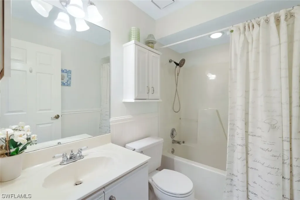 721 Mardel Drive Naples FL 34104
