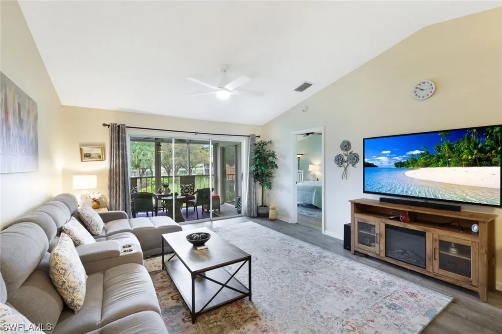 721 Mardel Drive Naples FL 34104