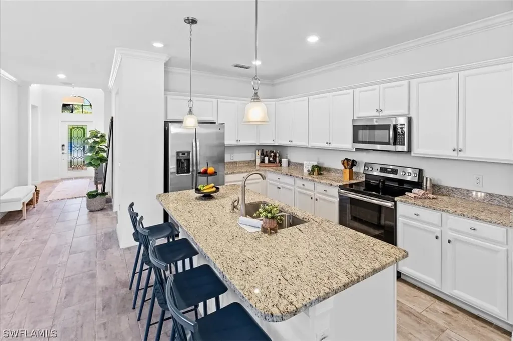 10701 Essex Square Boulevard Fort Myers FL 33913