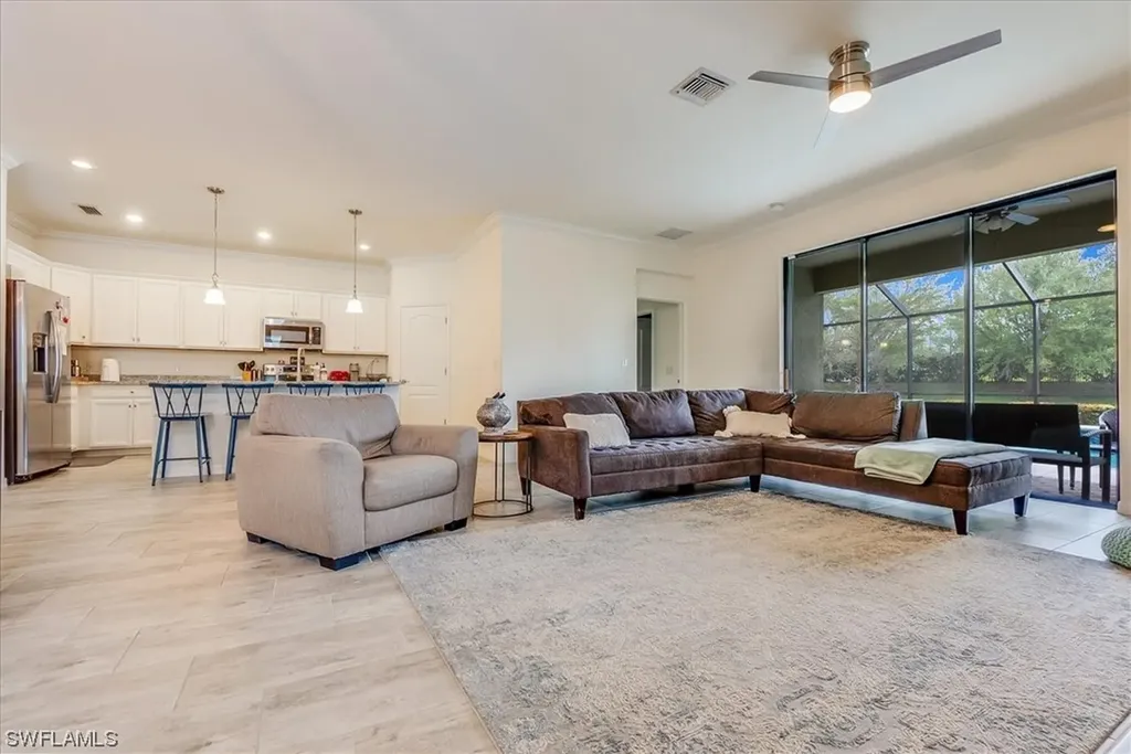 10701 Essex Square Boulevard Fort Myers FL 33913