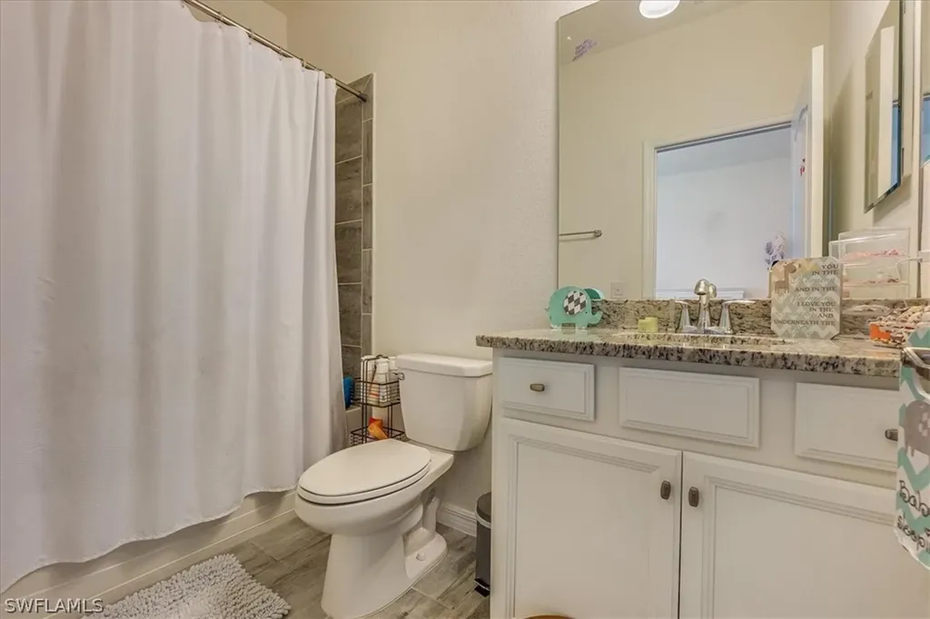 10701 Essex Square Boulevard Fort Myers FL 33913