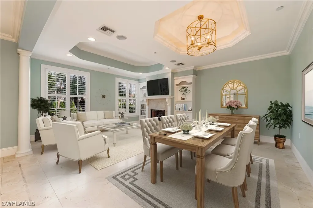 460 11th Avenue S Naples FL 34102