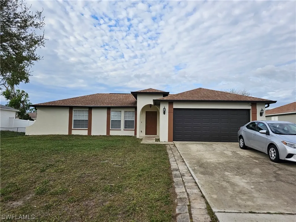 9123 Cypress Drive N Fort Myers FL 33967