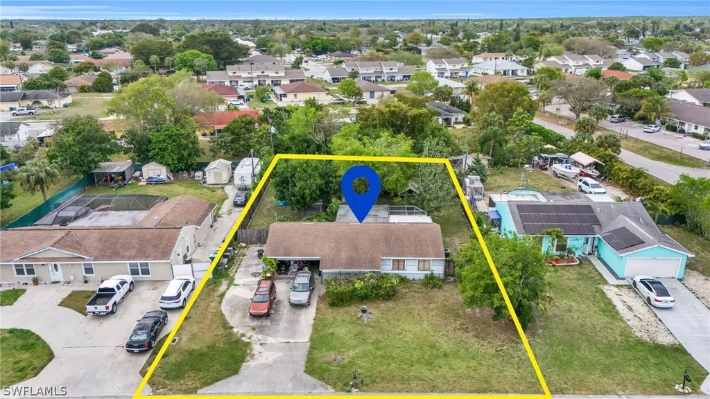 2043 46th Street SW Naples FL 34116