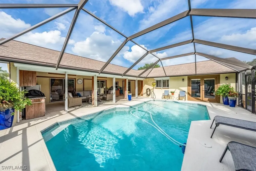 72 Heritage Way Naples FL 34110