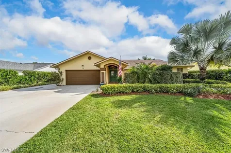 72 Heritage Way Naples FL 34110