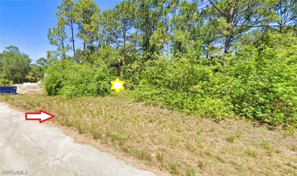 905 Emerald Street Labelle FL 33935