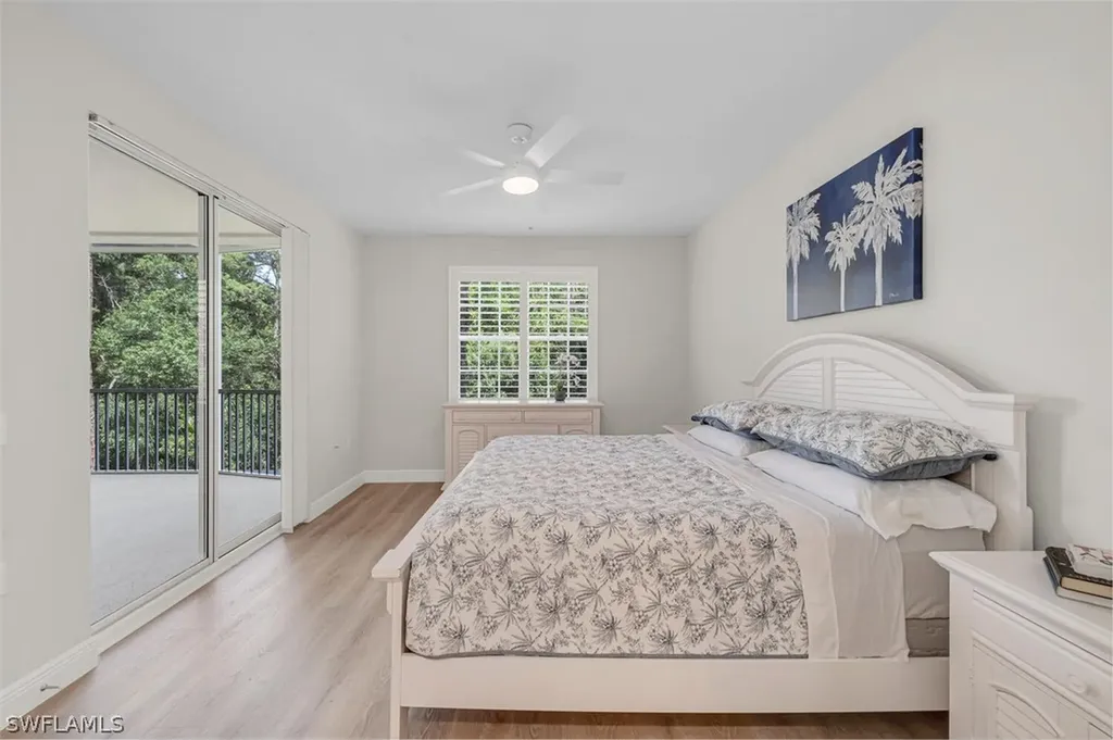 4843 Hampshire Court Naples FL 34112