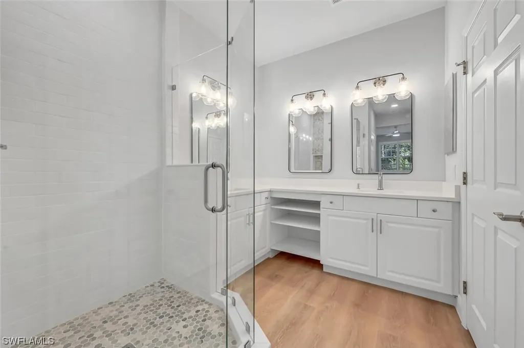4843 Hampshire Court Naples FL 34112