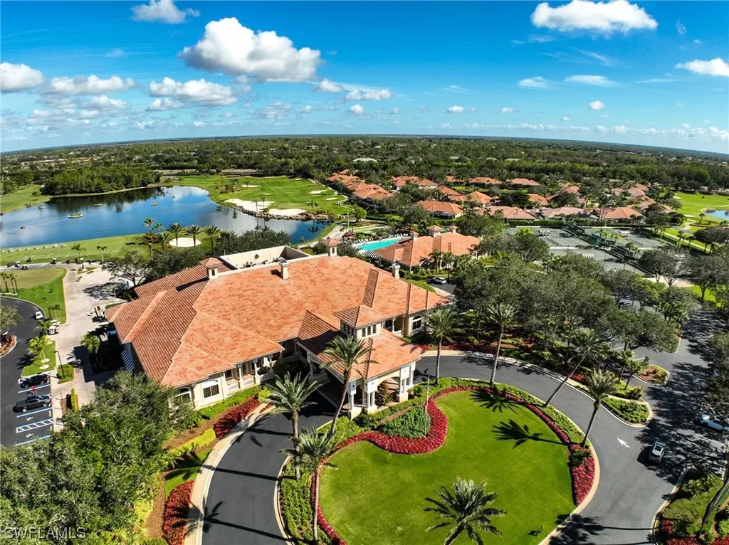6031 Trophy Drive Naples FL 34110
