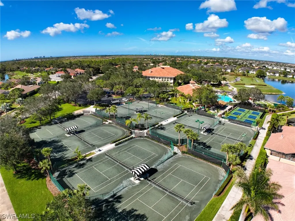 6031 Trophy Drive Naples FL 34110