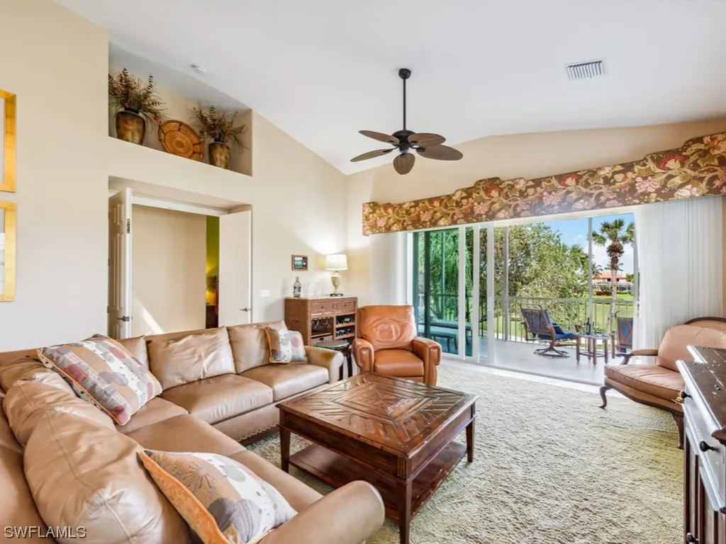 6031 Trophy Drive Naples FL 34110