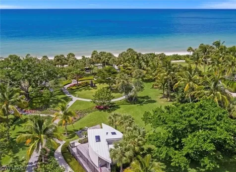 555 Park Shore Drive Naples FL 34103