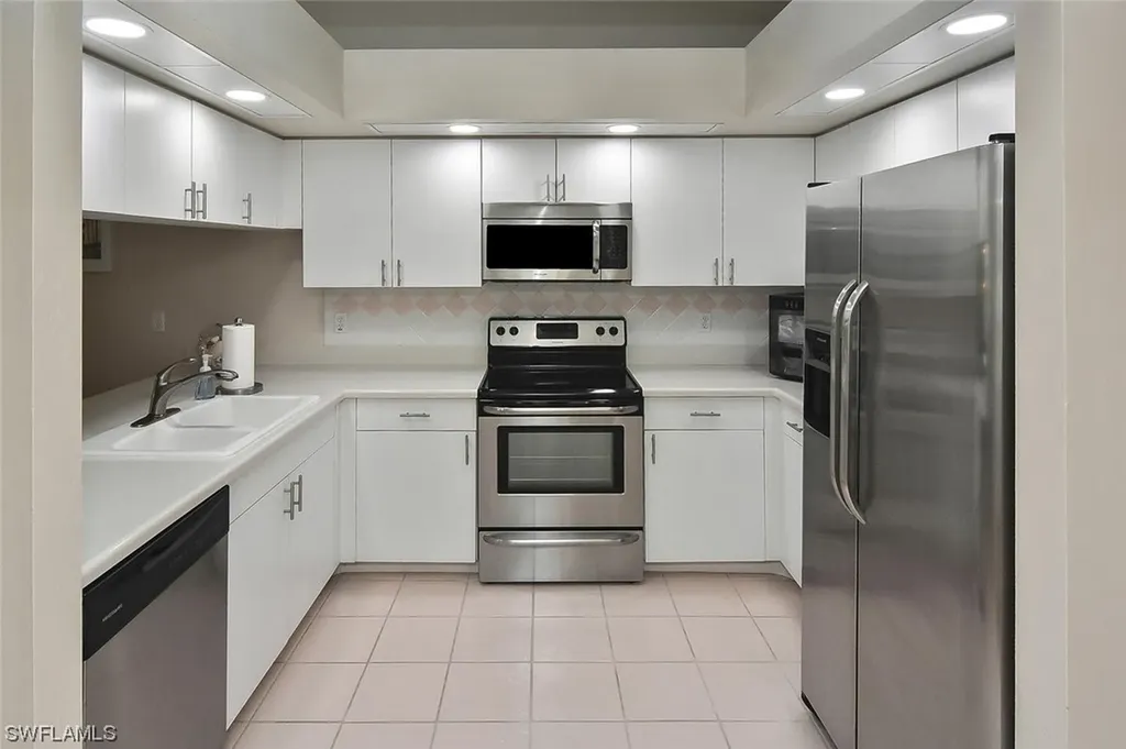 2202 Mcgregor Park Circle Fort Myers FL 33908