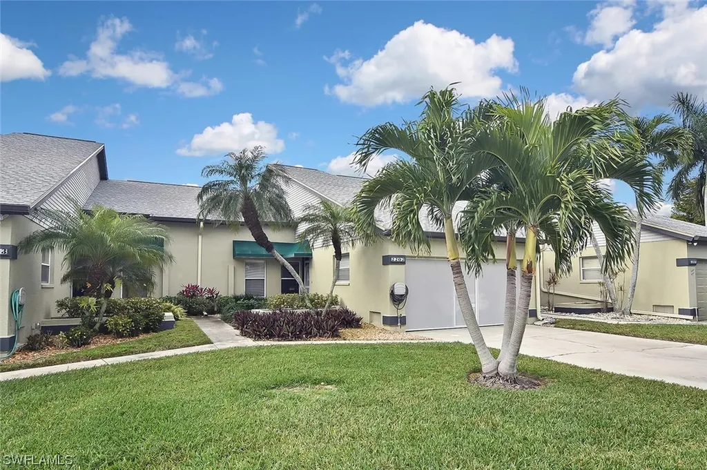 2202 Mcgregor Park Circle Fort Myers FL 33908