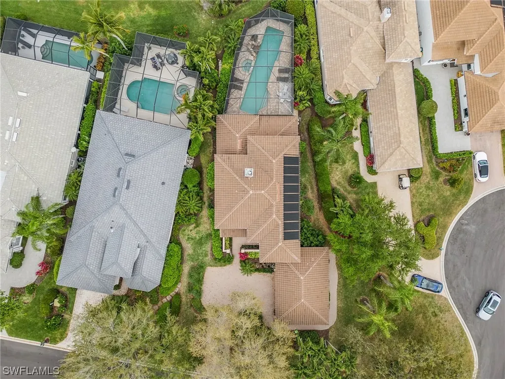 5000 Kensington High Street Naples FL 34105