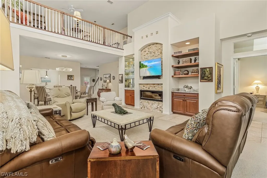 5000 Kensington High Street Naples FL 34105