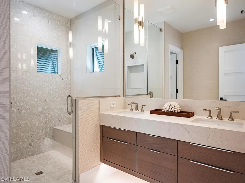 461 14th Avenue S Naples FL 34102