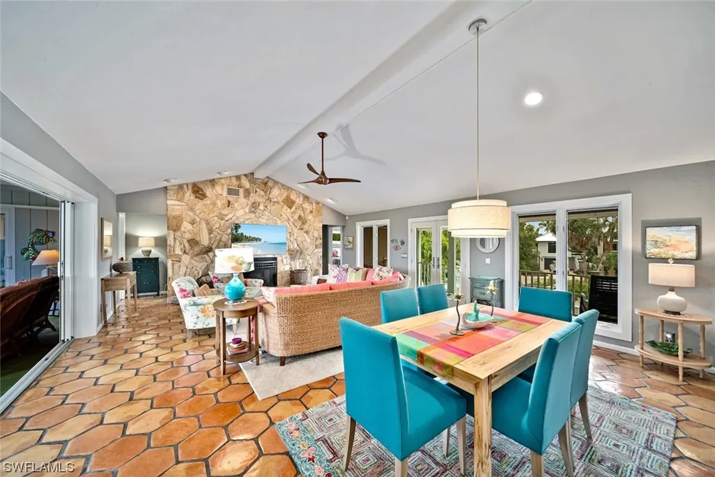 5305 Ladyfinger Lake Road Sanibel FL 33957